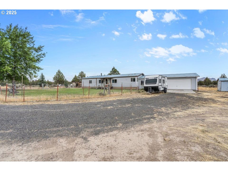 14730 Southwest Park Lane Culver, OR 97734 - Photo 22 of 30