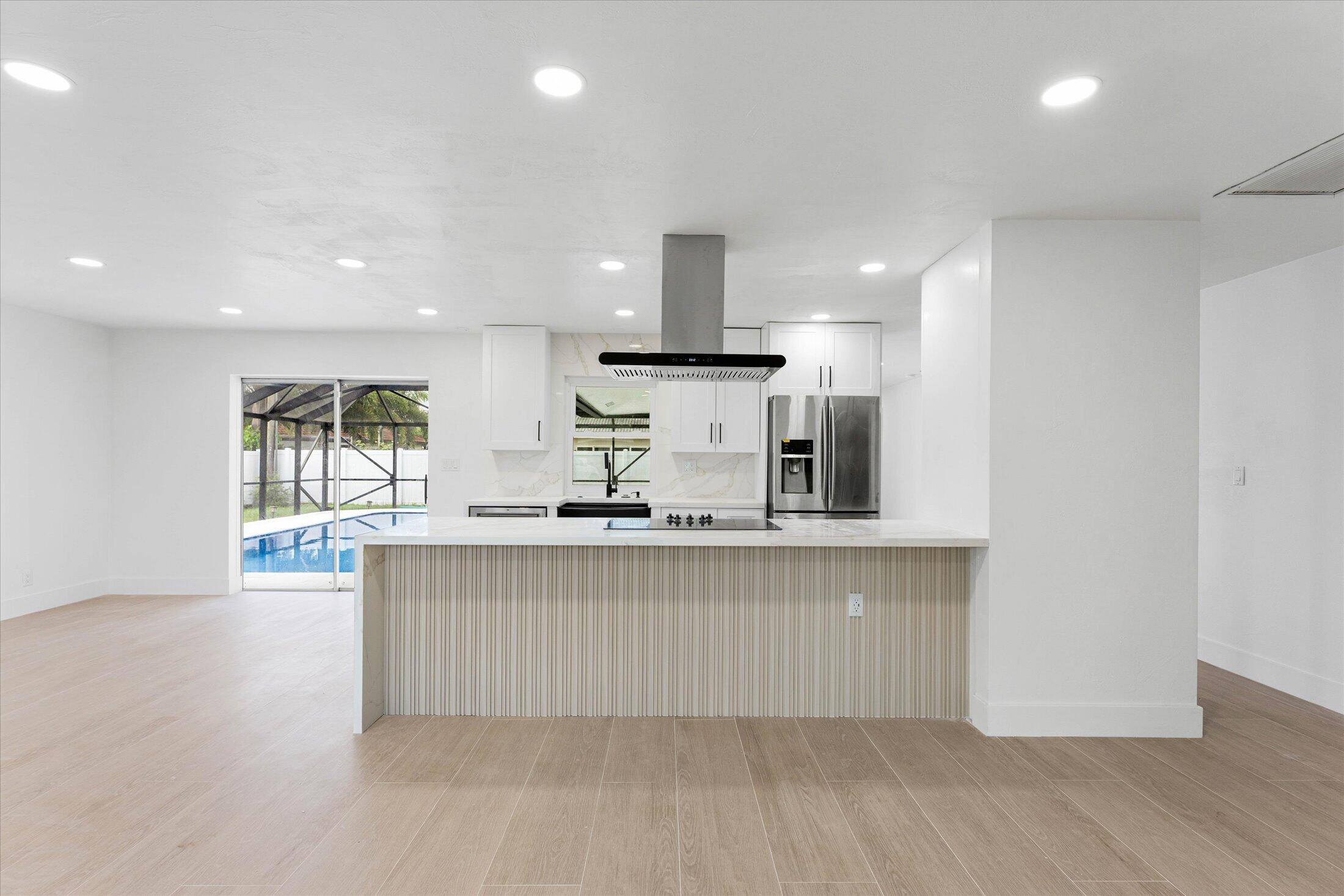 1540 Northwest 10th Street Boca Raton, FL 33486 - Photo 8 of 34 08-1540 NW 10th St, Boca Raton-11
