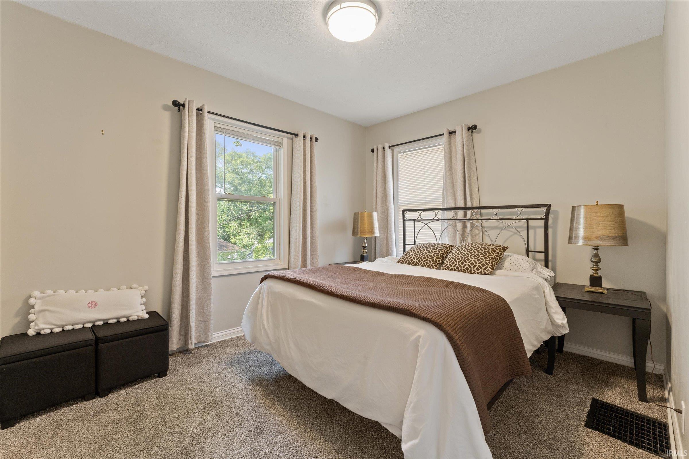 809 Turnock Street South Bend, IN 46617 - Photo 7 of 35