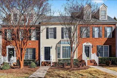 $350,000 | 104 Knightsborough Way, Apex, NC 27502