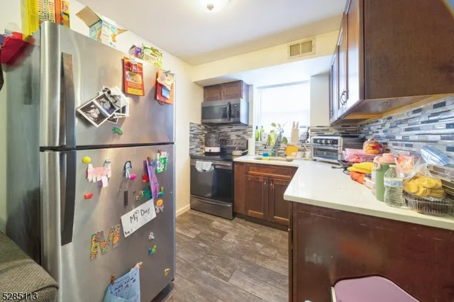 $689,900 | 369 Bradford Street, Orange, NJ 07050