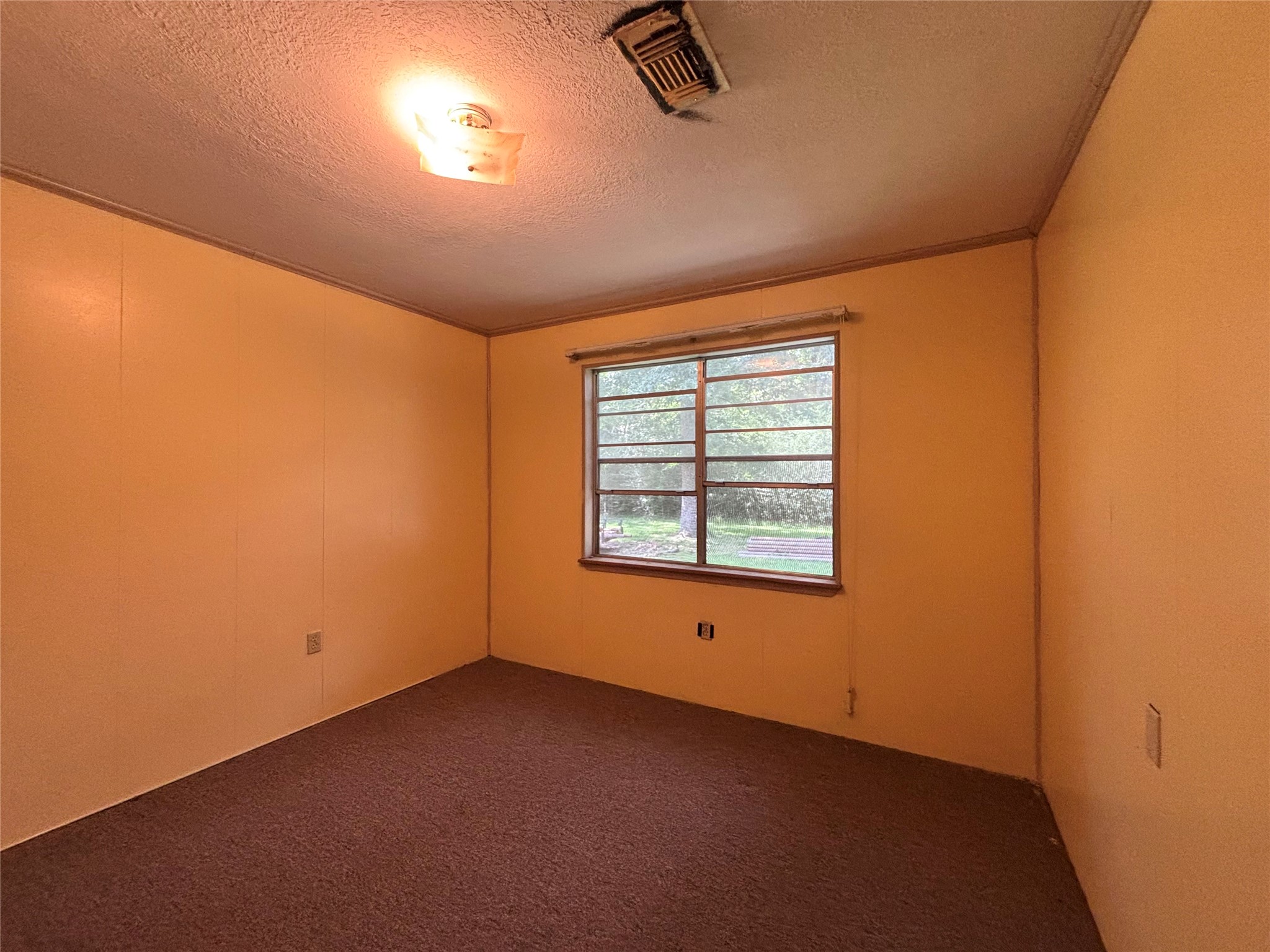 9434 Highway 69 Warren, TX 77664 - Photo 12 of 26