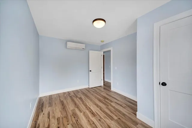 $549,900 | 925 Falls Road, Unit 2, Shelburne, VT 05482