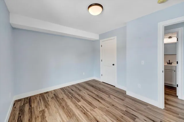 $549,900 | 925 Falls Road, Unit 2, Shelburne, VT 05482