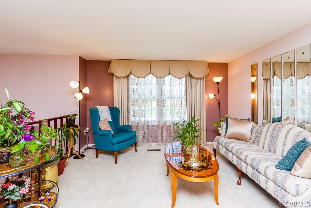 221 Buffalo Road Richmond, VA 23223 - Photo 4 of 30 Gallery Image 4