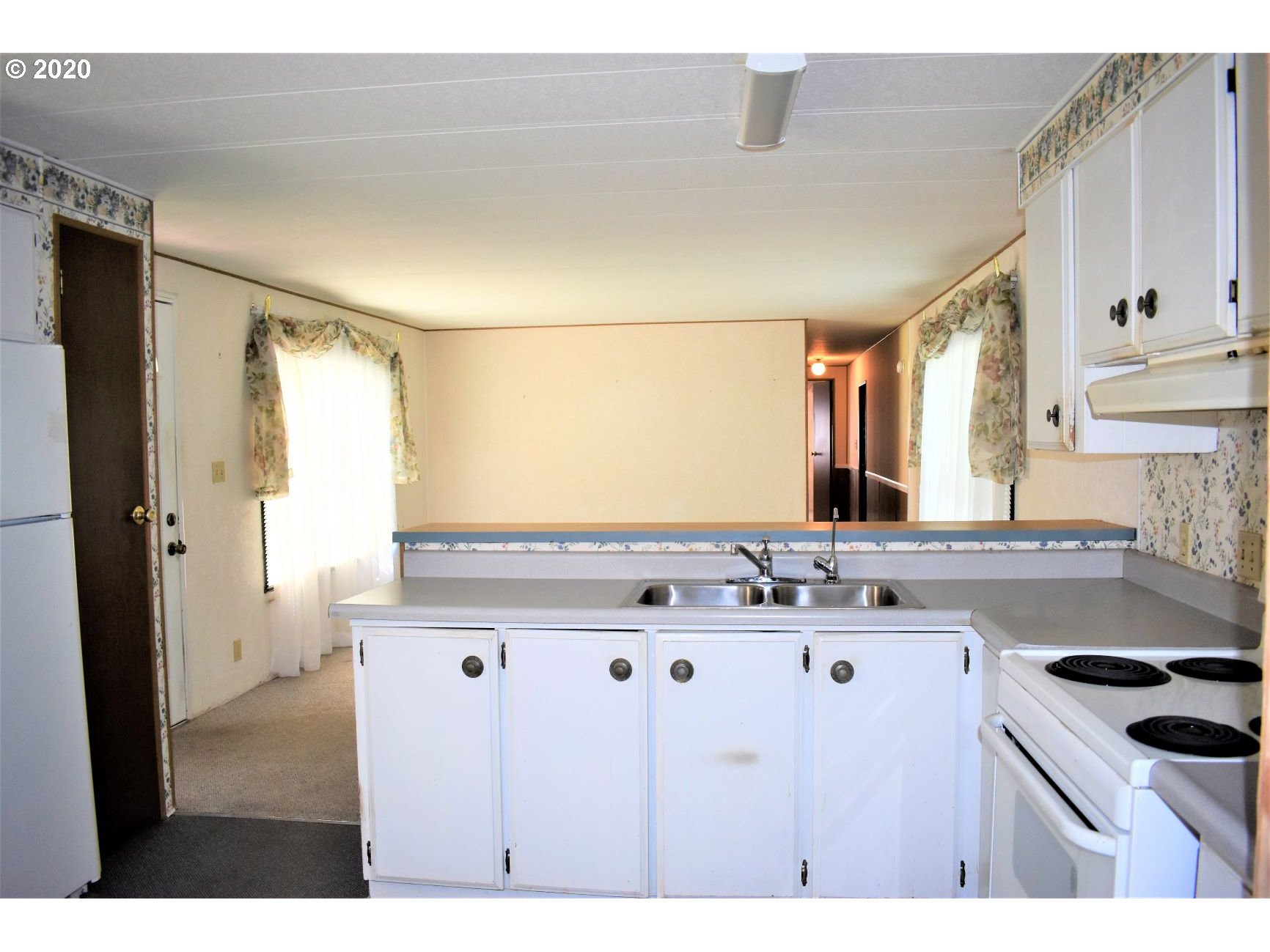 34450 Bond Road Lebanon, OR 97355 - Photo 2 of 28