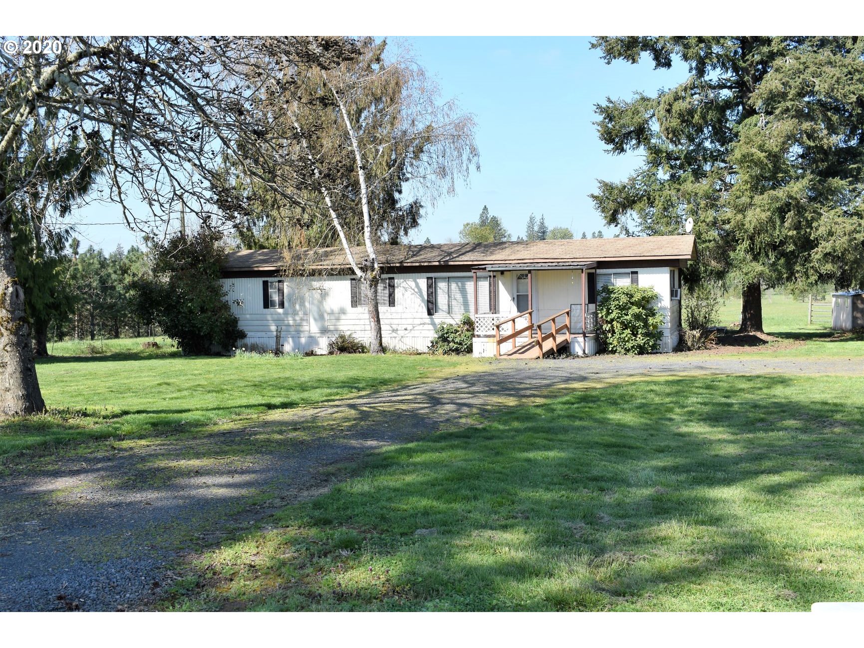 34450 Bond Road Lebanon, OR 97355 - Photo 23 of 28