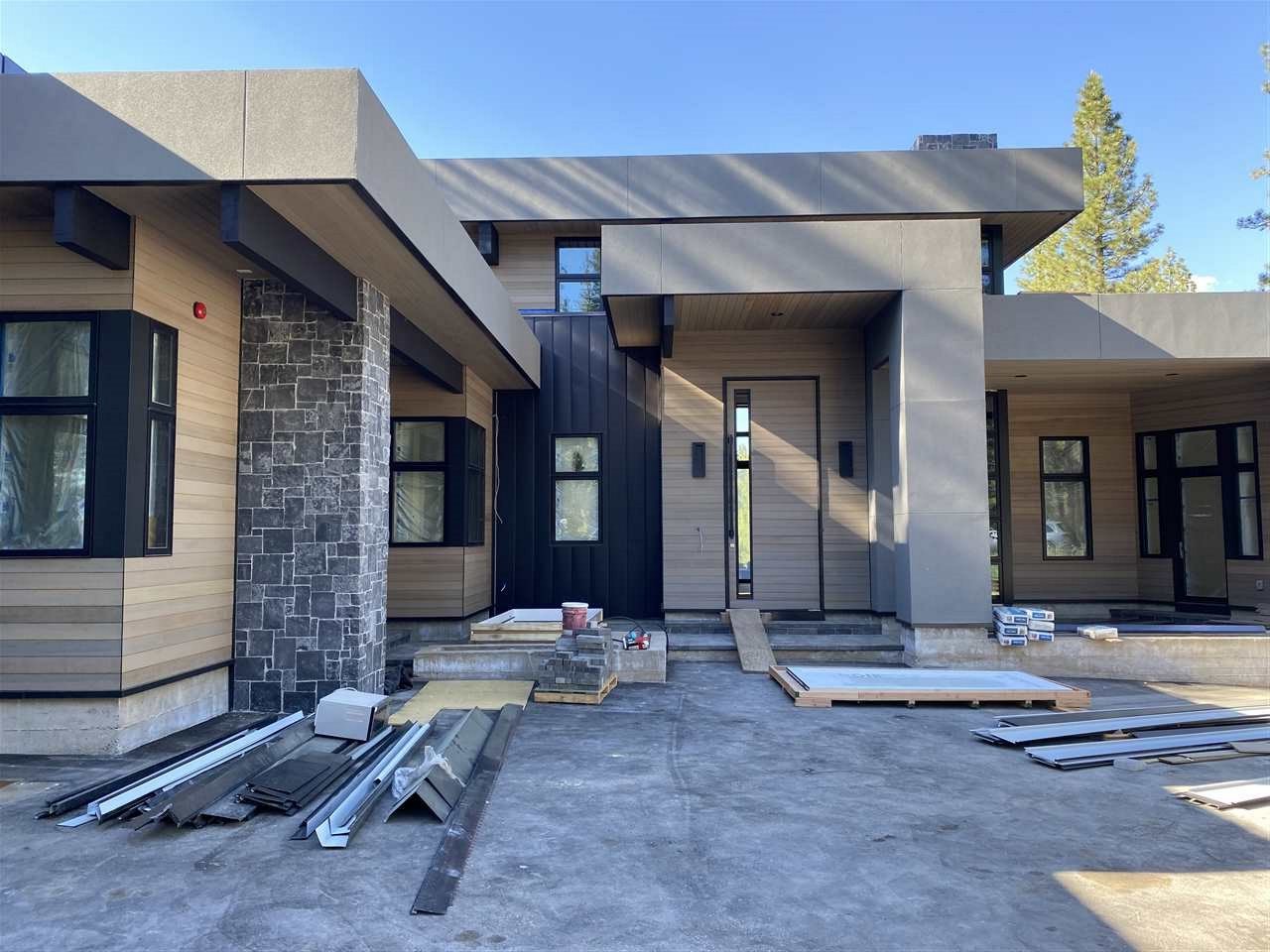 11070 Henness Road Truckee, CA 96161 - Photo 2 of 8