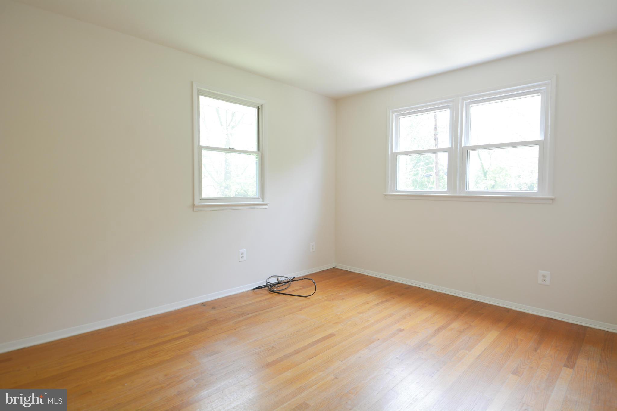 7407 Bath Street Springfield, VA 22150 - Photo 14 of 24 3rd Bedroom