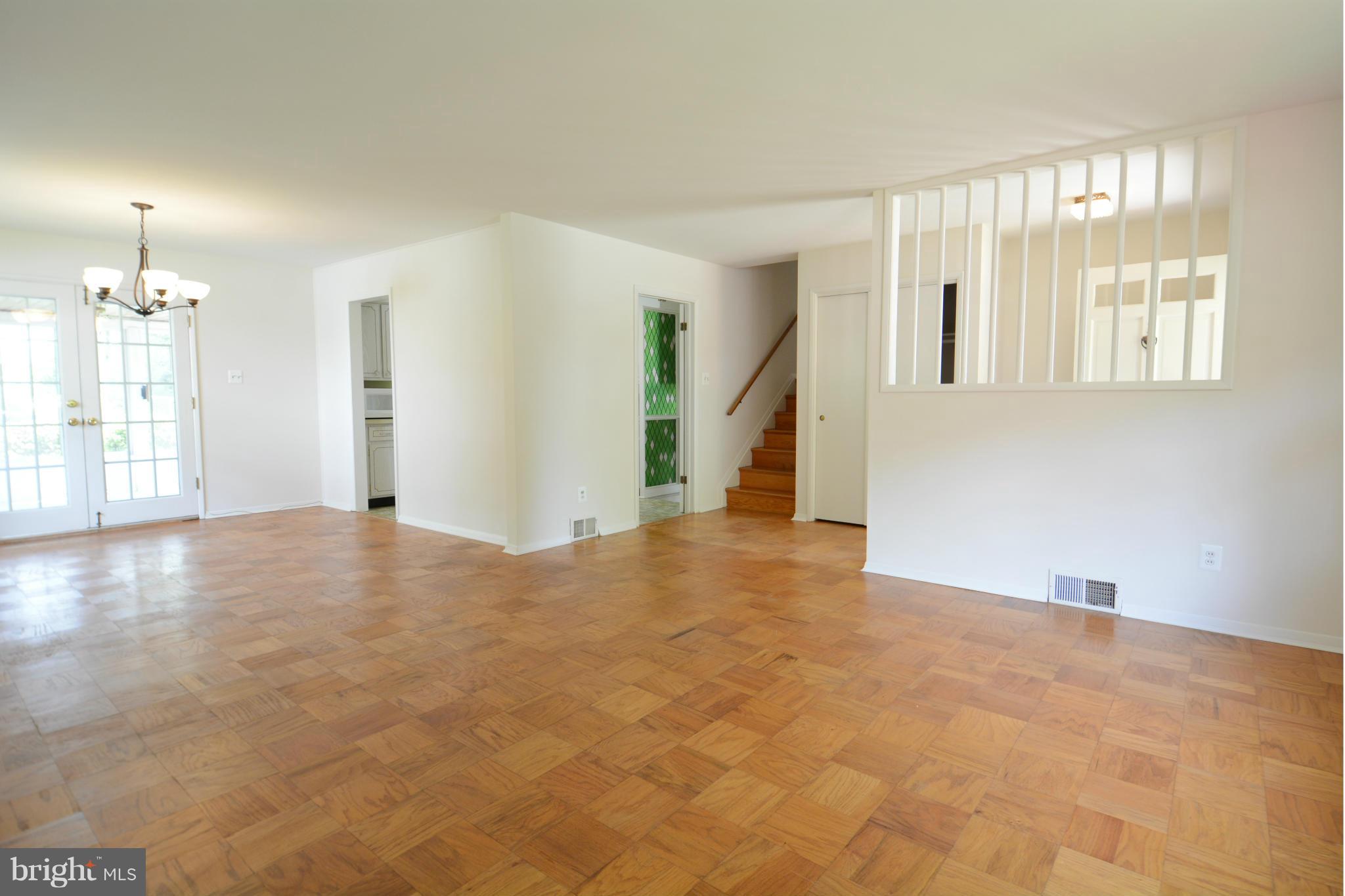 7407 Bath Street Springfield, VA 22150 - Photo 5 of 24 Living Room Another View