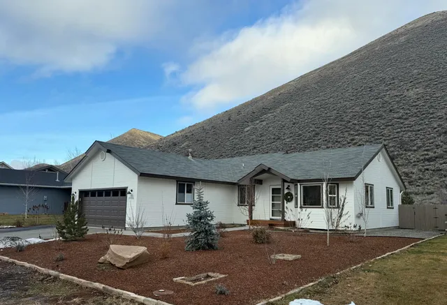 $745,000 | 3050 Berry Creek Drive, Hailey, ID 83333