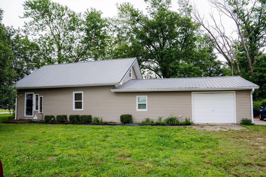 401 Gartner Avenue Altamont, KS 67330 - Photo 1 of 18