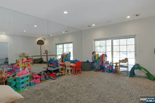 $2,295,000 | 51 Lexington Court, Unit 51, Englewood, NJ 07631