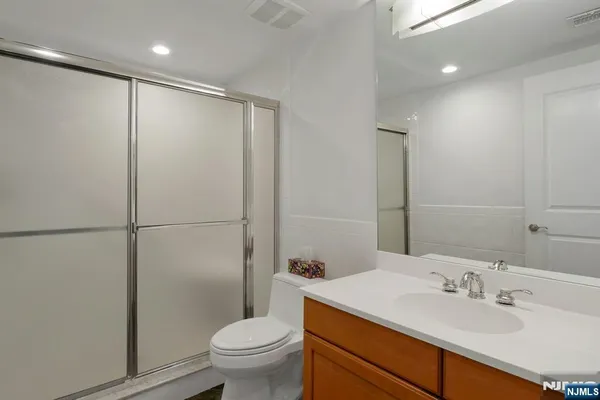 $2,295,000 | 51 Lexington Court, Unit 51, Englewood, NJ 07631