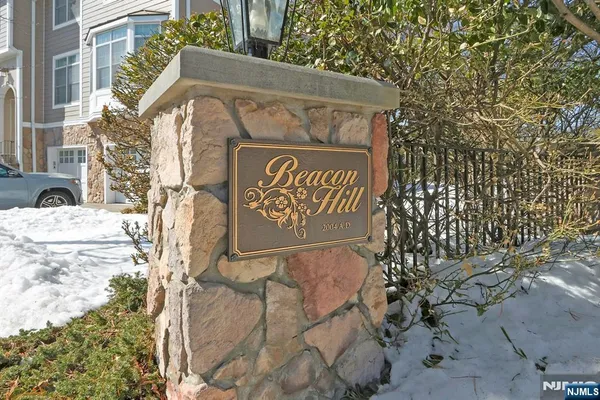 $2,295,000 | 51 Lexington Court, Unit 51, Englewood, NJ 07631
