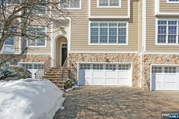 $2,295,000 | 51 Lexington Court, Unit 51, Englewood, NJ 07631