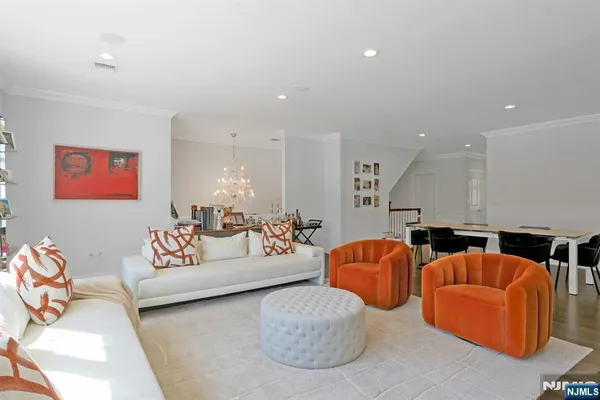 $2,295,000 | 51 Lexington Court, Unit 51, Englewood, NJ 07631