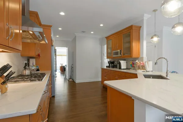 $2,295,000 | 51 Lexington Court, Unit 51, Englewood, NJ 07631