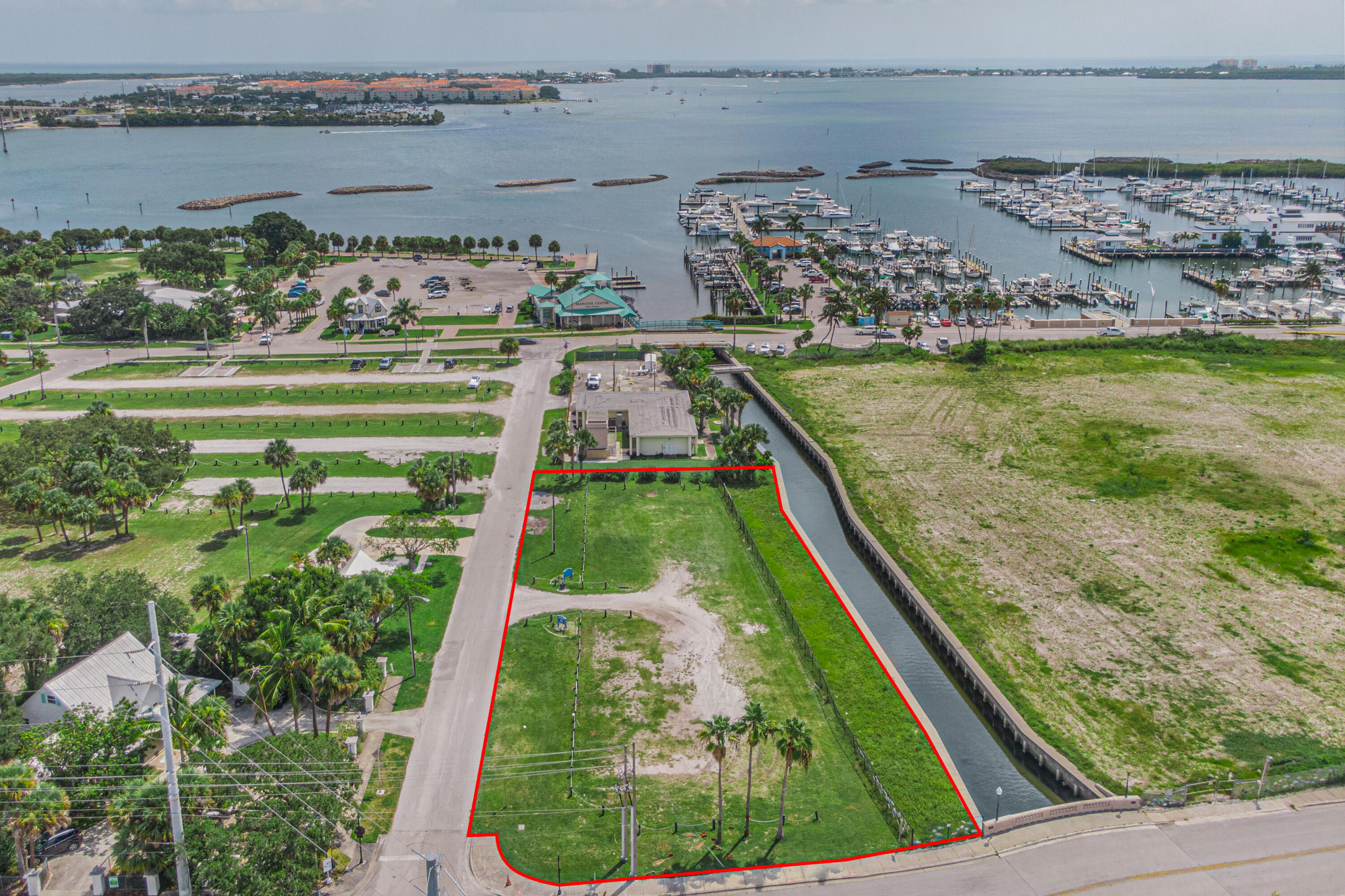 155 Kings Lane Fort Pierce, FL 34950 - Photo 37 of 69 125 A E Backus Ave - Full - 1