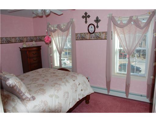 93 Steve Lopes Way Woonsocket, RI 02895 - Photo 8 of 10 Bedroom.