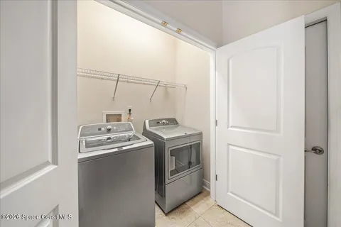 $325,000 | 212 Secret Drive, Melbourne, FL 32904