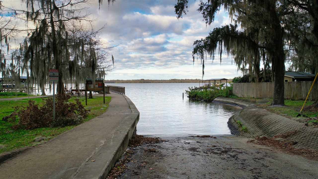 8580 G Palmo Fish Camp Road St. Augustine, FL 32092 - Photo 22 of 48 a view of a backyard