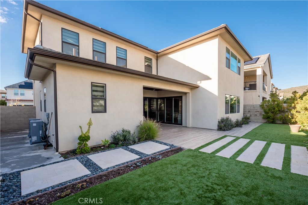 68 Ray Irvine, CA 92618 - Photo 2 of 39