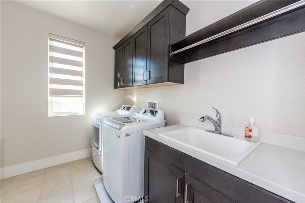 68 Ray Irvine, CA 92618 - Photo 30 of 39