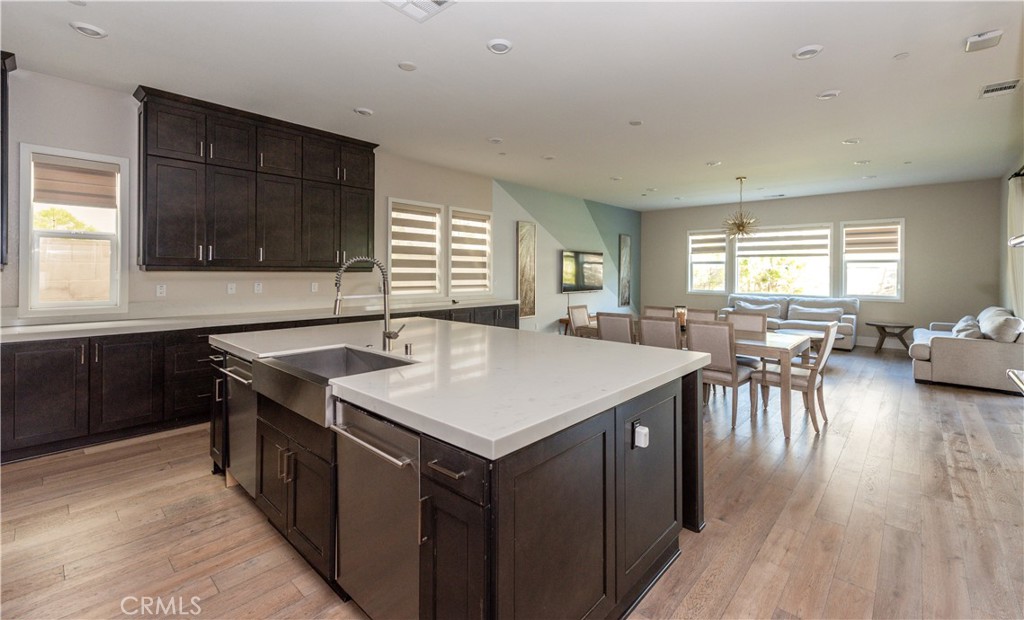 68 Ray Irvine, CA 92618 - Photo 7 of 39