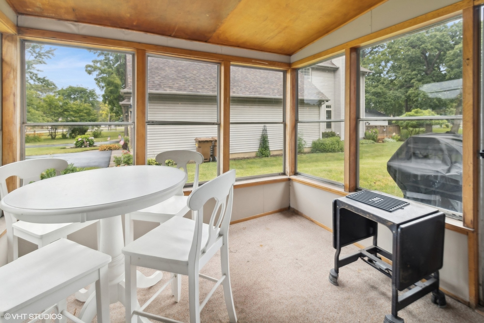 247 South Church Road Bensenville, IL 60106 - Photo 8 of 18 a dining room with furniture and a window