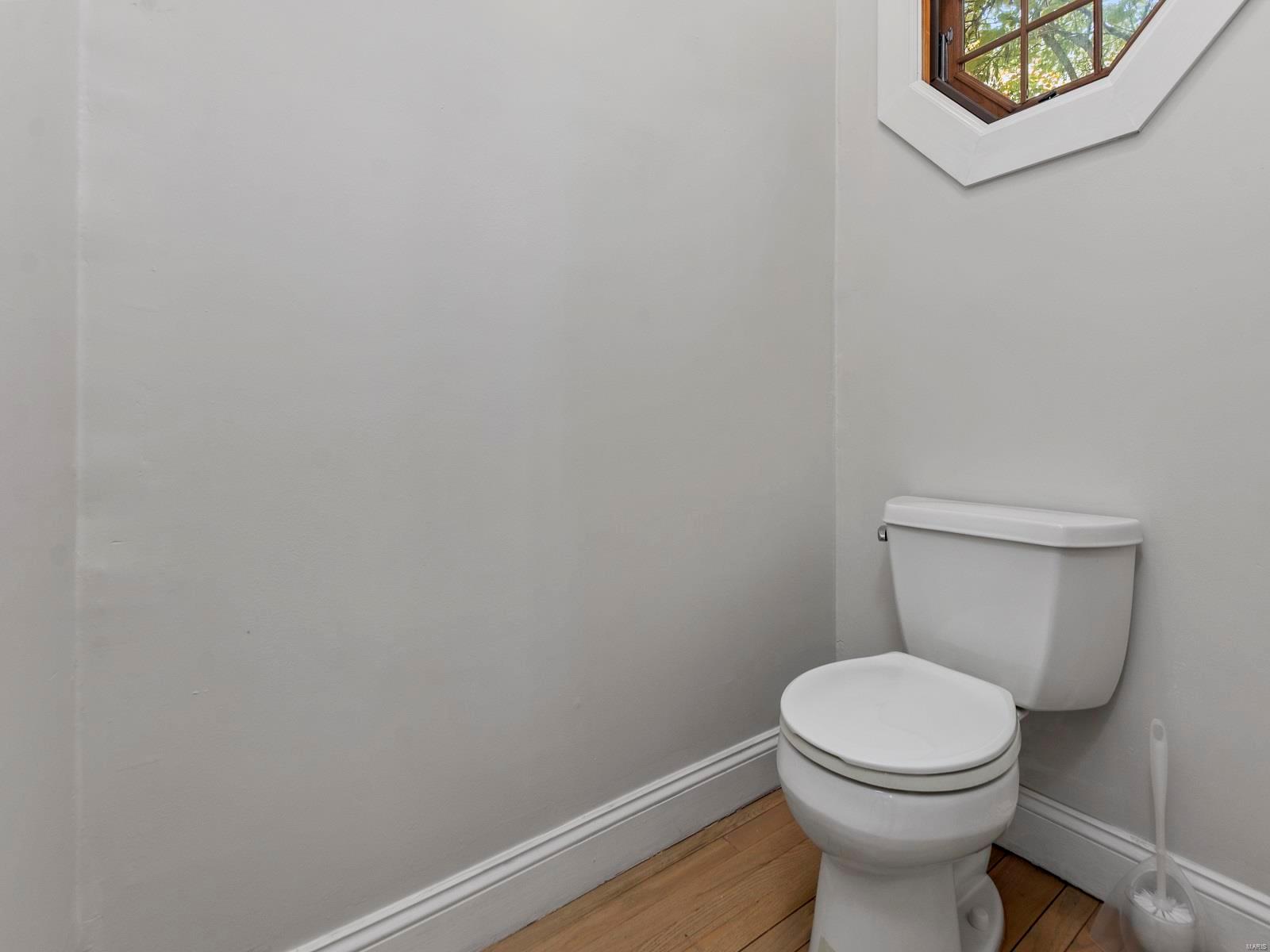 36 East Jackson Road Webster Groves, MO 63119 - Photo 16 of 41 Gallery Image 16