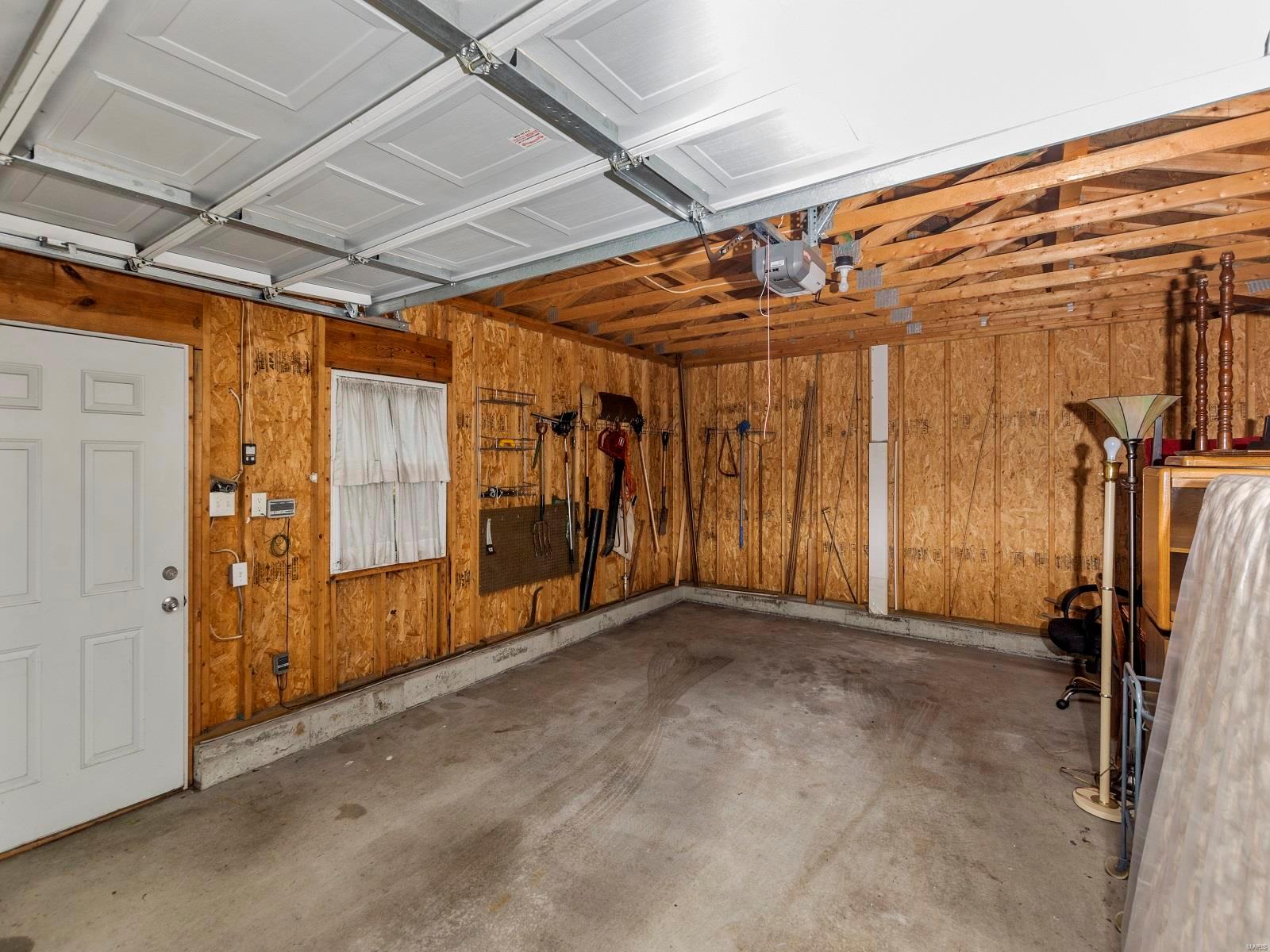 36 East Jackson Road Webster Groves, MO 63119 - Photo 33 of 41 Gallery Image 33