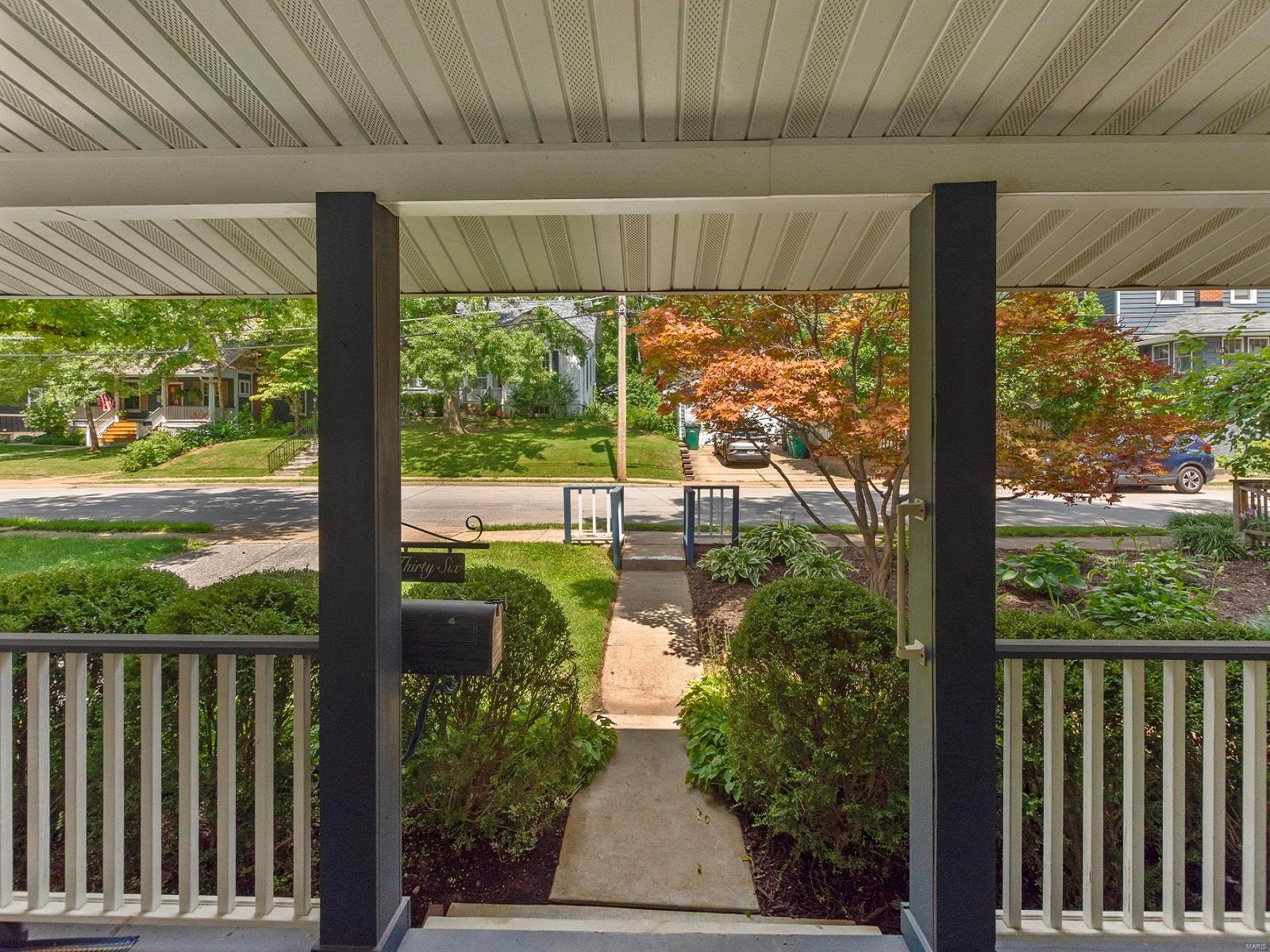 36 East Jackson Road Webster Groves, MO 63119 - Photo 40 of 41 Gallery Image 40