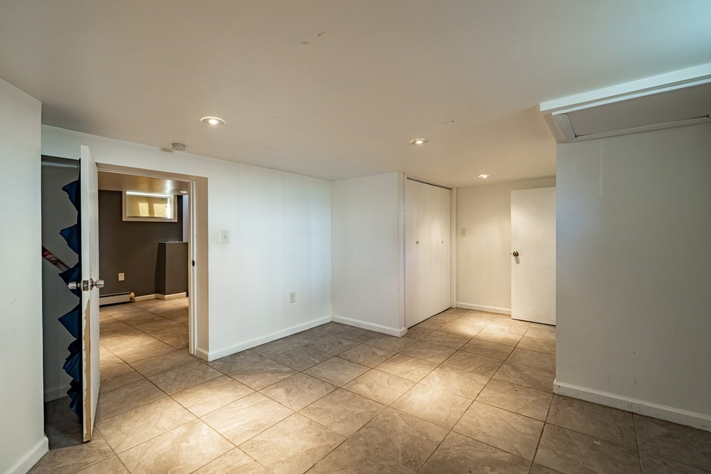 68 Grand Street Springfield, MA 01108 - Photo 18 of 36 Gallery Image 18