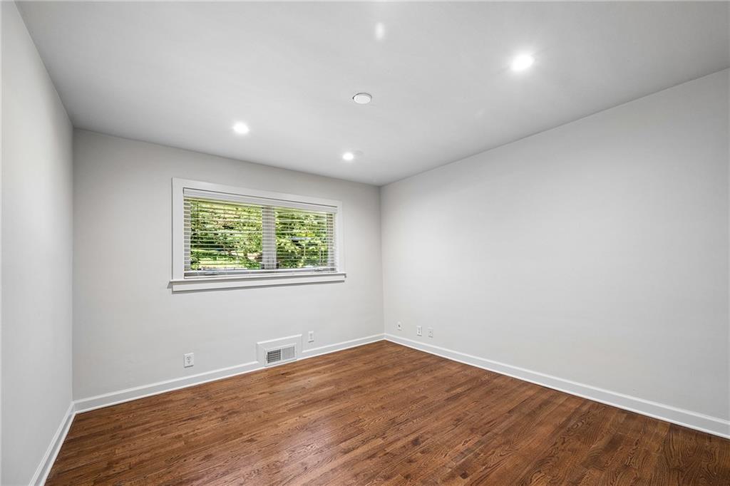 1887 Lenox Road Northeast Atlanta, GA 30306 - Photo 24 of 38 Gallery Image 24