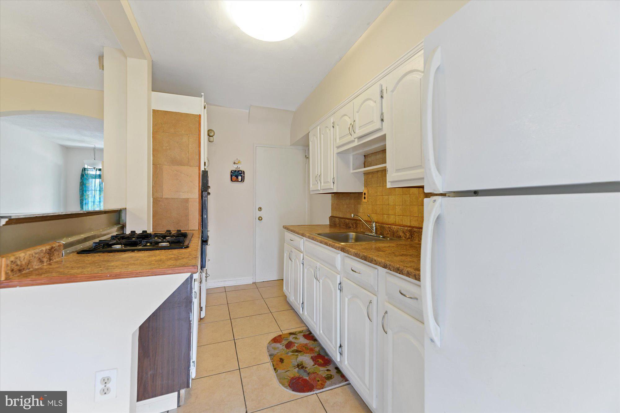 506 Queensgate Road Baltimore, MD 21229 - Photo 14 of 28