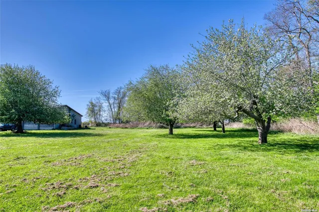 $2,900,000 | 1110 Terry Lane, Orient, NY 11957