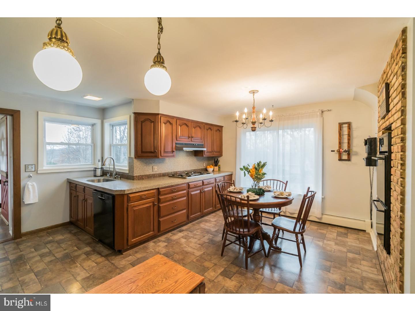 221 Cowpath Road Souderton, PA 18964 - Photo 6 of 25 Kitchen
