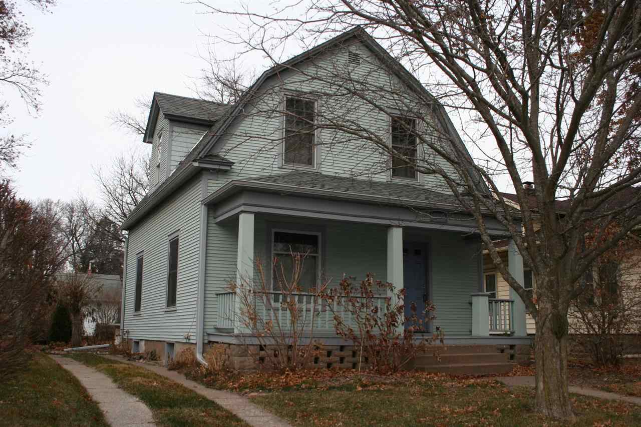 2824 East Middle Road Davenport, IA 52803 - Photo 1 of 18 Gallery Image 1