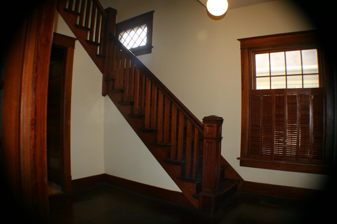 2824 East Middle Road Davenport, IA 52803 - Photo 5 of 18 Gallery Image 5