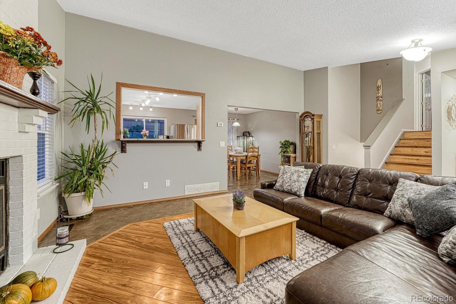 540 Snowy Owl Place Highlands Ranch, CO 80126 - Photo 9 of 48