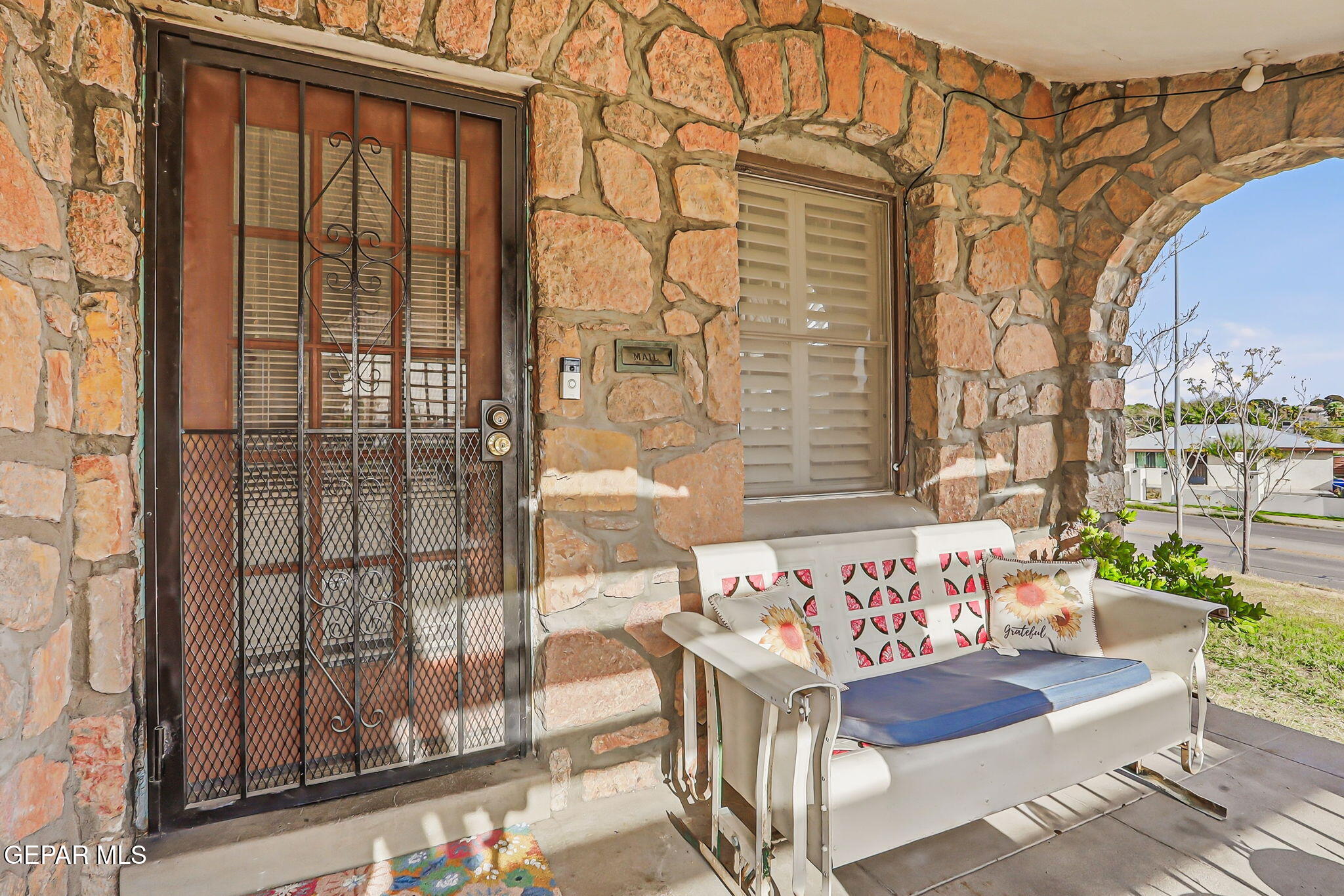 4333 Pershing Drive El Paso, TX 79903 - Photo 23 of 75 49-web-or-mls-IMG_0185