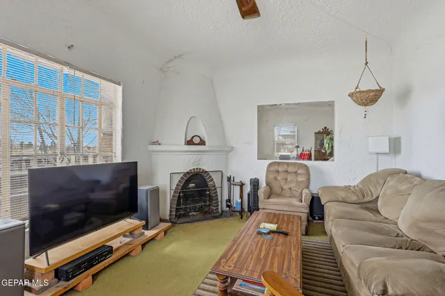 $265,000 | 4333 Pershing Drive, El Paso, TX 79903