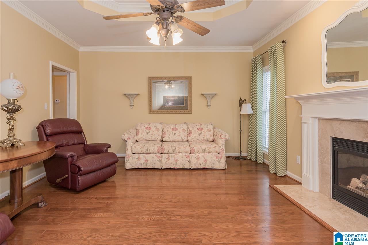 1034 Kensington Way Moody, AL 35004 - Photo 6 of 24