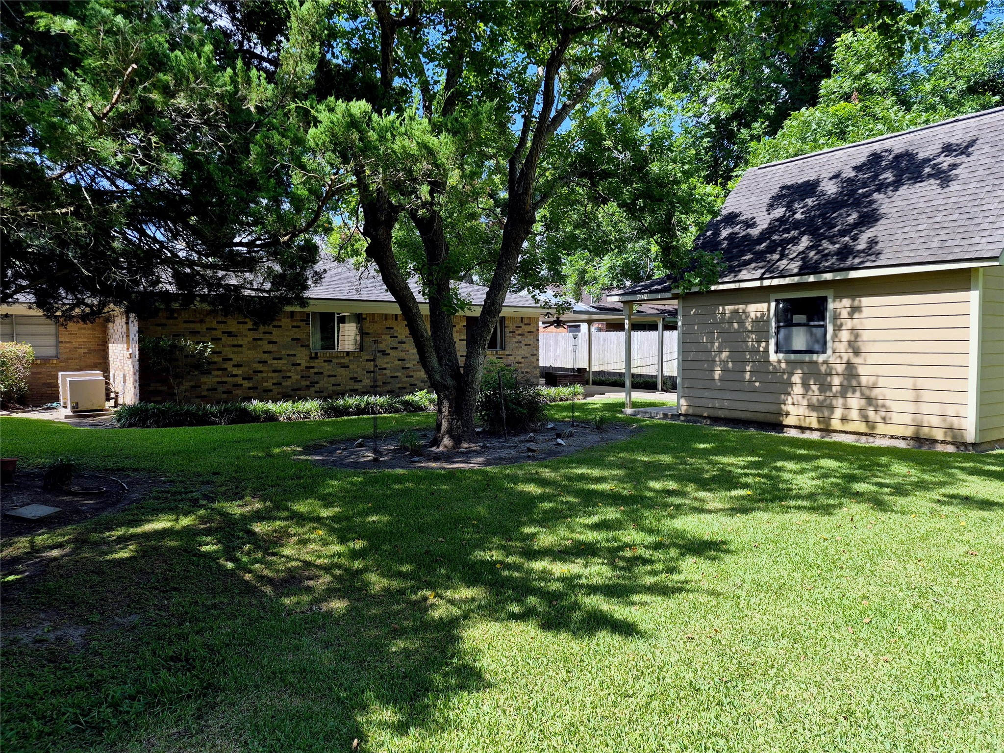 613 Southside Drive Angleton, TX 77515 - Photo 39 of 41
