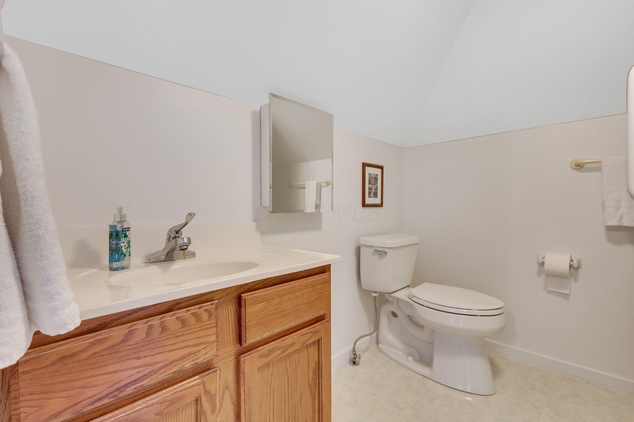 26021 Bailey Road Rockbridge, OH 43149 - Photo 31 of 49 30-web-or-mls-_S5A4738