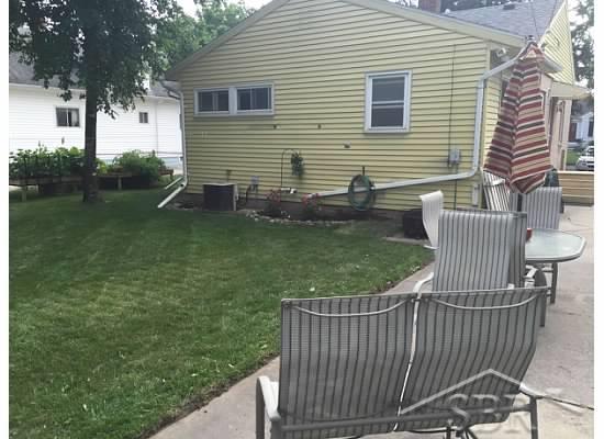 513 South Hampton Street Bay City, MI 48708 - Photo 18 of 19 31313532-17.JPG
