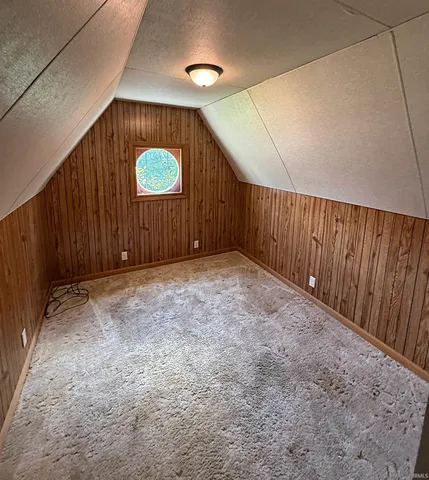 $245,000 | 701 North Meridian Street, Washington, IN 47501