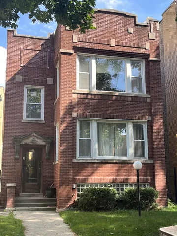 $1,800 | 8019 South Vernon Avenue, Unit 2, Chicago, IL 60619