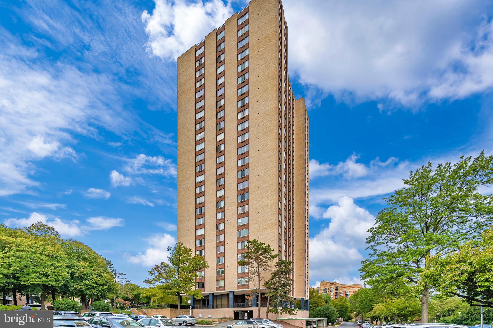 9701 Fields Road, Unit 407 Gaithersburg, MD 20878 - Photo 23 of 29